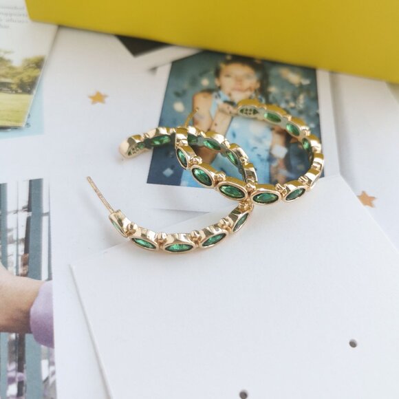 New Alicia Bonnie Abbie Radiant Green Crystal Hoop Earrings Gold - Picture 2 of 4